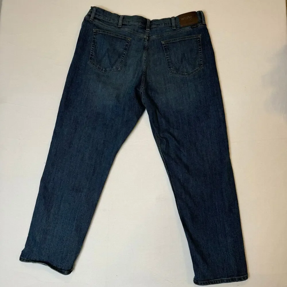 Wrangler Relaxed Fit Mens 38x30 Medium Wash 10mgw15ma 5 Pocket Zipper Fly EUC - Picture 3 of 8